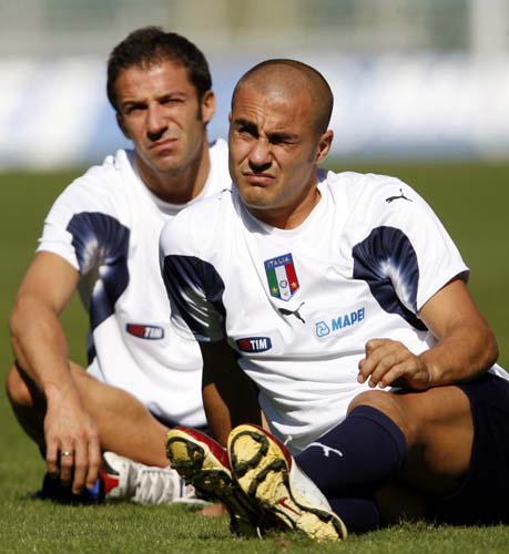 阿尔特塔称利物浦是夺冠热门，阿森纳欲夺其王冠